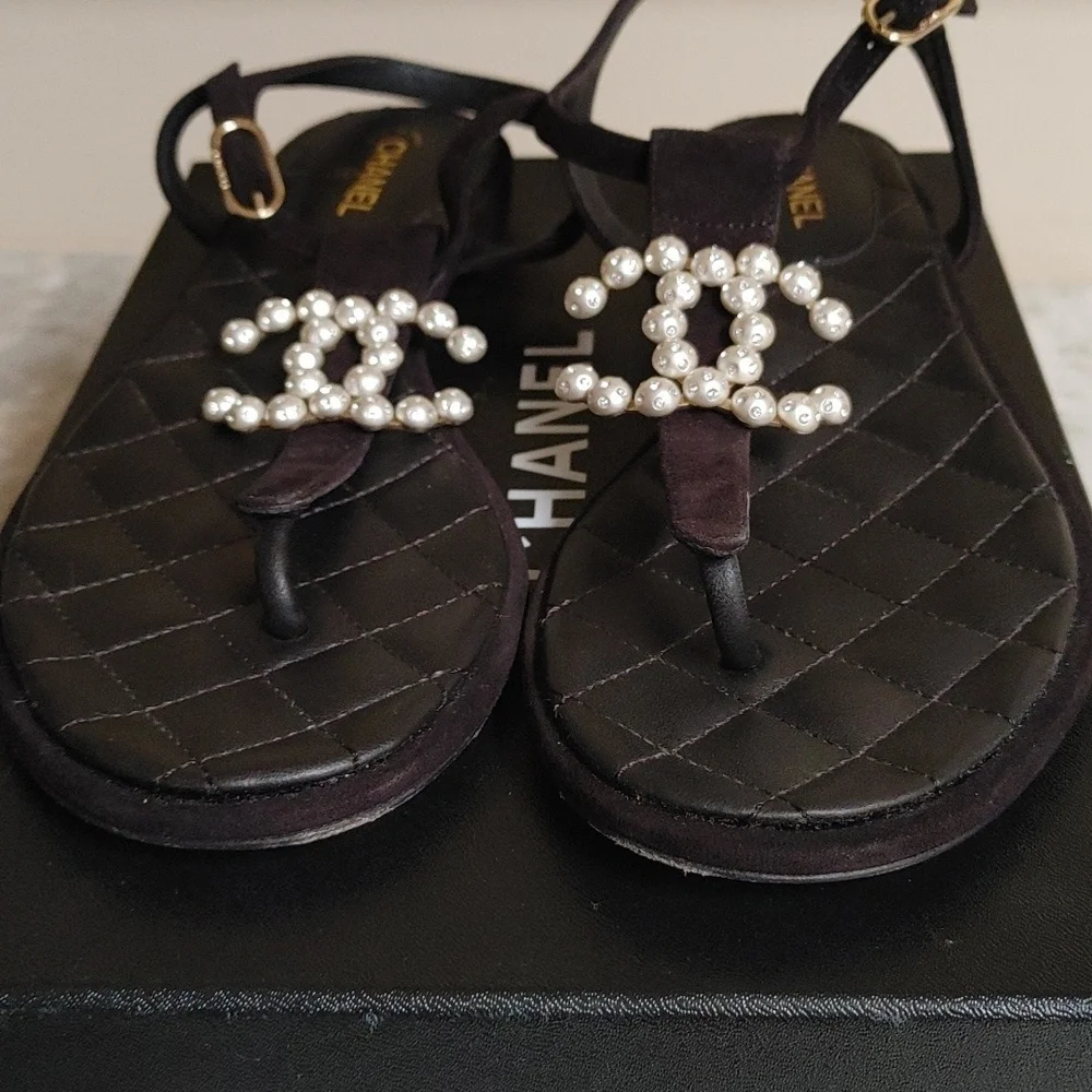 CHANEL Sandals Thongs Black Interlocking C Size 40